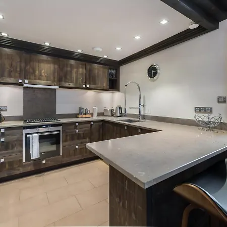 Luxueux 4 Avec Parking Au Centre De 1650 - Fr-1-563-64 Apartament Courchevel